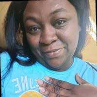 Daresha Jones's Instagram, Twitter & Facebook