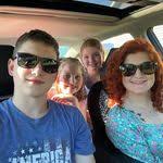 Tabitha Compton's Instagram, Twitter & Facebook