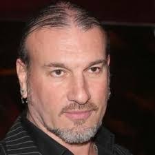 Fausto Moreno's Instagram, Twitter & Facebook