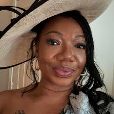 Conversations with Kissy added...