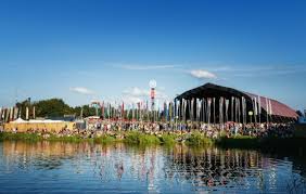 Broad, low moraines also mark the southern limit of the larger, thicker continental sheets, which advanced south out of canada. Festival Preview Five Reasons Why Lowlands Should Be Your Festival Of Choice This Summer