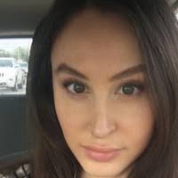 Stephanie Chalk's Instagram, Twitter & Facebook