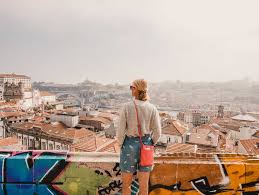 Der glockenturm von porto, der 'torre des clérigos', misst eine höhe von 76 meter und. Die 17 Besten Porto Sehenswurdigkeiten Porto An Einem Tag