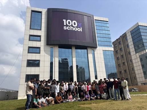 100xSchool venue