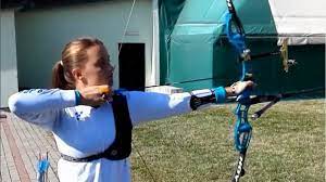 En punto de las 23:45 horas, el equipo mexicano conformado por aída román, alejandra valencia y ana paula vázquez, se enfrentará a alemania, país al que representan michelle kroppen, charline schwarz y lisa unruh. Tiro Con L Arco Tricolori Indoor Tatiana Andreoli Cala L En Plein A Rimini E Sogna Tokyo 2020 La Repubblica