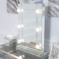 Discover our range of hollywood mirrors at affordable prices to enhance your makeup game. Hollywood Dressing Table Vanity Mirror With 6 Dimmable Led Light Bulbs