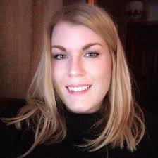 Slowcooker Thai Mango Chicken Curry 🇹🇭 🥭 (461 calories including rice)  This is probably one of the most recreated recipes I've ever posted