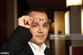 1.419 foto e immagini ad alta risoluzione di Ce Soir Ou Jamais