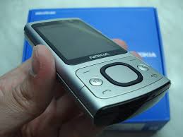 Nokia 6700 Slide