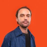 100+ "Sam Burt" profiles