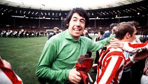 Brazil legend pele pays tribute to gordon banks banks is the fourth player of the england team that started the 1966 world cup final to have died, after bobby moore, ray wilson and alan ball. Stoke City Reveal Specially Commissioned Gordon Banks Tribute Shirt Soccerbible