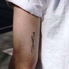 The Delicate Art Of Minimalism 15 Best Minimalist Tattoo Ideas Minimalist Tattoo Elbow Tattoos Tattoos