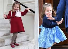 Dcera vévodkyně kate a vévody williama princezna charlotte slaví své páté narozeniny. Princezna Charlotte Udava Modni Trendy Stejne Saticky Muze Nosit I Vase Dcera Maminka Cz