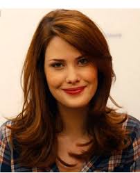 La actriz Mayana Moura quien da vida a Satanás, tuvo que raparse el cabello  y cejas para poder realizar una mejor caracterización. #Jesús  #JoséDeEgiptoArgentina 🇦🇷