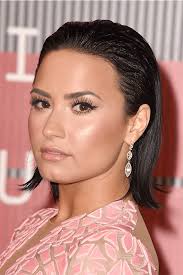 Here are some very interesting suggestions about wet hairstyles for short hair Red Carpet Hairstyle The Slicked Back Wet Hair Look