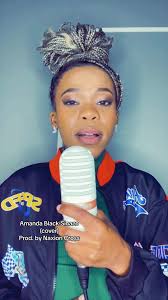 Sinazo Amanda Black Intromental