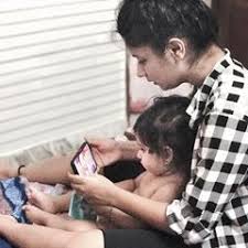 Me With My Little Sister Spending Time In Our Naanu S House Love You Chotuuuu Bachaaa So Muchhhh Navree Instagram Photo Photo And Video Little Sisters Avneet kaur was born in jalandhar, punjab, india on 13 october 2001, in the punjabi sikh family of amandeep nandra and sonia nandra. pinterest