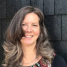 Nicole Remer's Instagram, Twitter & Facebook