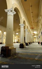 Sultan abu bakar state mosque (malay:masjid negeri sultan abu bakar) is the state mosque of johor, malaysia. Interior Sultan Abu Image Photo Free Trial Bigstock