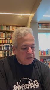 Nossa conversa de hoje é sobre direito penal e teoria geral do direito.  Recomendo o livro de Claus Roxin/Luis Greco, “Direito penal: parte geral”,  publicado pela @marcialponsbrasil