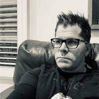 Glenn Colbert's Instagram, Twitter & Facebook