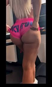 Candy Clarrey Rare Exposed Pussy & Fucked - EPORNER