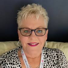 At the end of a stressful day, diffuse Hinoki to help calm and relieve  those feelings. Have you gotten your bottle yet? https://bit.ly/309IUEK