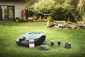 Le Smart System De Gardena Est Une Premiere Mondiale Qui Arrive En France Au Printemps 2017 Plus Qu Un Jardin Automa Tondeuse Robot Husqvarna Jardins Urbains