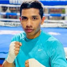 Raymundo Rojas vs. Jonathan Rojas, Tachi vs Ray