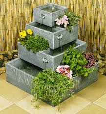 Cascade Solaire 4 Etages Avec Jardiniere Amazon Fr Jardin Fontaine Solaire Jardins Fontaine A Eau