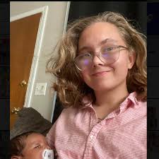 Gel manicure services in Manhattan available