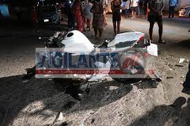 By day, the vigilante maneuvers through society, dealing with other nobles or influential individuals. Vigilante Korsou Ta Konose Prome Morto Den Trafiko Pa Facebook