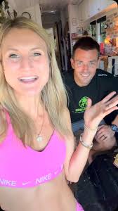 Love my little family and this season of life so much 🥹🫶🏻🚌