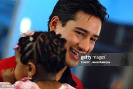 1,358 Sarah Lopez Photos & High Res Pictures