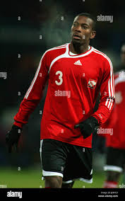 AVERY JOHN TRINIDAD & TOBAGO LOFTUS ROAD QPR LONDON 28 February 2006 Stock  Photo