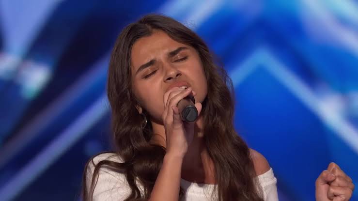 Bety 17 Old Singer 🎤👏🏻 #spain #agt #show #talent #2026 | TikTok