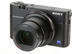 Choosing the best travel camera for your journey can be a daunting task, especially with so many camera options available on the market. Best Compact Camera Point And Shoot Camera The Complete 2020 Guide