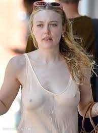 Dakota Fanning Nude Celebrities - Celebrities Leaked Naked Pics