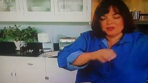 Need a gift to give to a new neighbor? Barefoot Contessa Ina Garten Makes Banana Sour Cream Pancakes Mmmm Youtube
