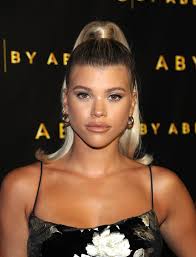 Sofia Richie Style Google Search In 2020 Sofia Richie Hair Styles Fall Hair