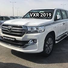 وصول تويوتا لاندكروزر 2019 المحدثة إلى الخليج سعودي شفت