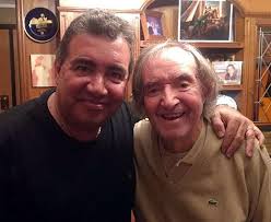 Sunca realizará paro parcial este vier. Carlitos Bala Cumple 95 Quiere Que A Los Chicos Les Saquen El Celular Mas Que El Chupete