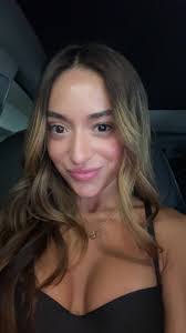 Maya Hoffman's Instagram, Twitter & Facebook