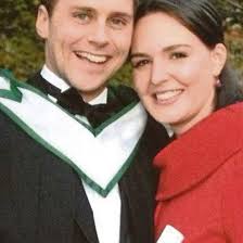 Duo in final four to 'Win a Bash'