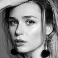 Paige Martin's Instagram, Twitter & Facebook