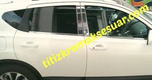 Nissan Krom Aksesuar Panosundaki Pin