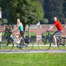 Fahrradverleih Auf Dem Sudkurs Der 100 Schlosser Route