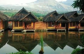Since garut is surrounded by active volcanoes, hot springs are easy to find. Rekomendasi Spot Kamar Rendam Air Panas Terbaru Di Cipanas Garut Penginapan Net 2021