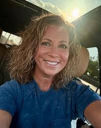 Lena Voss's Instagram, Twitter & Facebook