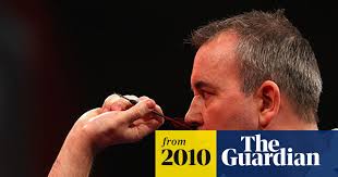Phil Taylor hits the heights to reach PDC World Darts quarter-finals